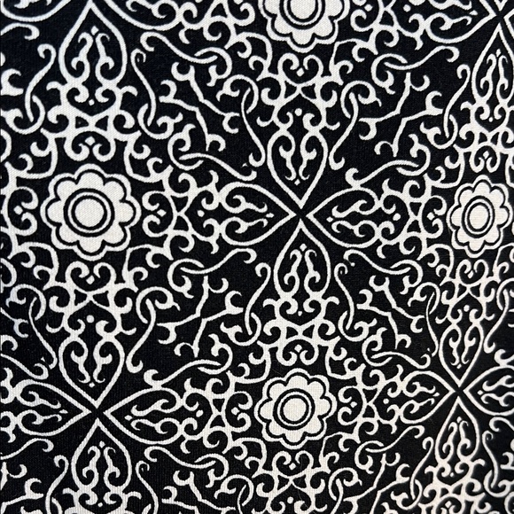 Tranquility by Colorado Clothing Black and White Mini Skirt - Picture 2 of 3